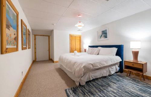 Luxury Private Estate with heated pool near Rhinebeck - Photo 13