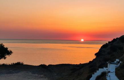Α Peaceful Seafront Escape in Santorini- Sonus Mare - Foto 20