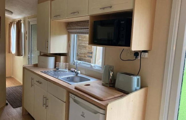 Cosy, Quiet Static Caravan, Mawgan Porth, St Eval - Foto 6