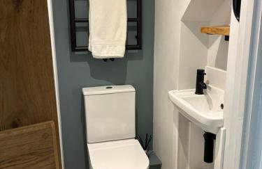 Cottage 7 mins from Henley with gated parking - Foto 12