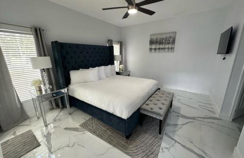 Modern, Fully Updated Southern Dunes Home - Golf Course Views - Foto 28