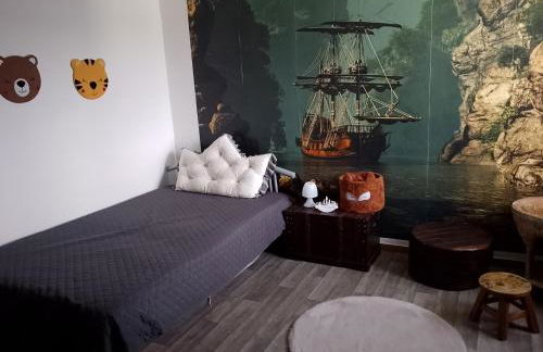 Nähe Plohn Park - FEWO mit Spielzimmer und Balkon sowie Doppelzimmer mit eigenem Bad - Foto 27