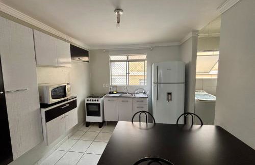 Apto 3 quartos próximo aeroporto net 500 Mb, garagem e smart tv - Foto 5