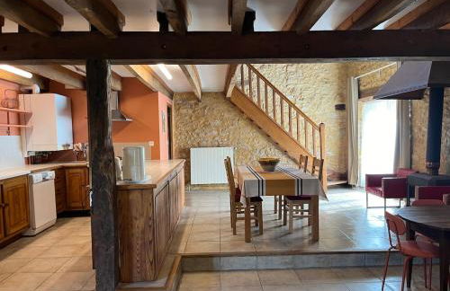 Gîtes OSTAL de Marcillac avec piscine - Petit Bois - Foto 14