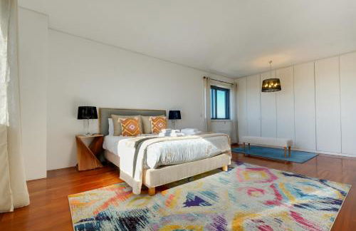 Skyview 2BR with Balcony and Garage - Foto 63