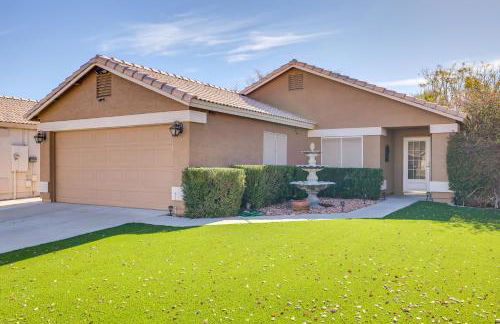 Golf and Hike Family Home with Patio in Glendale - Foto 5