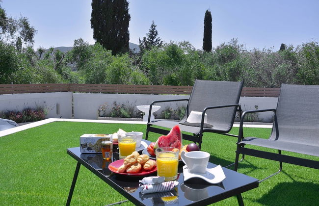 Villa Bratou Terra - Photo 1