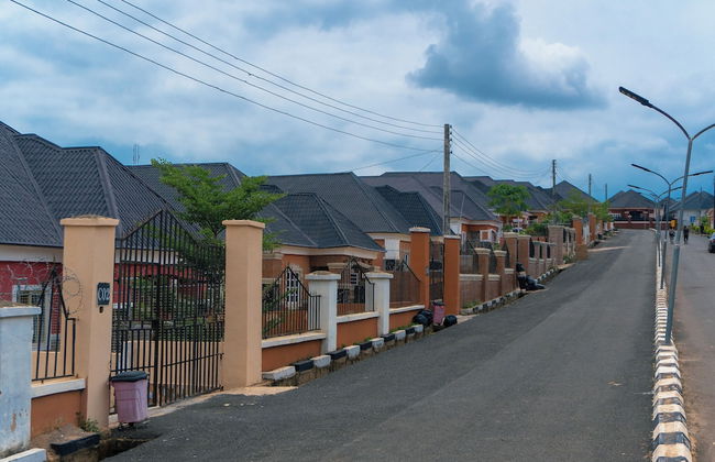 Charming 3-bed Apartment in Transe Ekulu Phase 6 - Foto 26