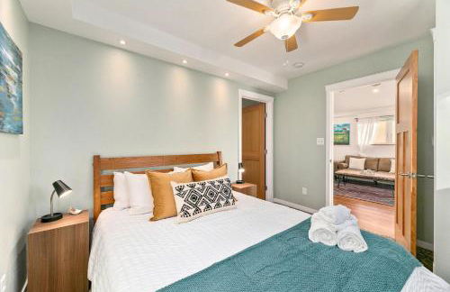 Vibrant Downtown Bungalow – Walk Everywhere! - Foto 26