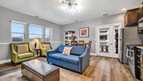 Cle Suites 2BR 1BA 5 min Walk to Cle Clinic #8 - Foto 1