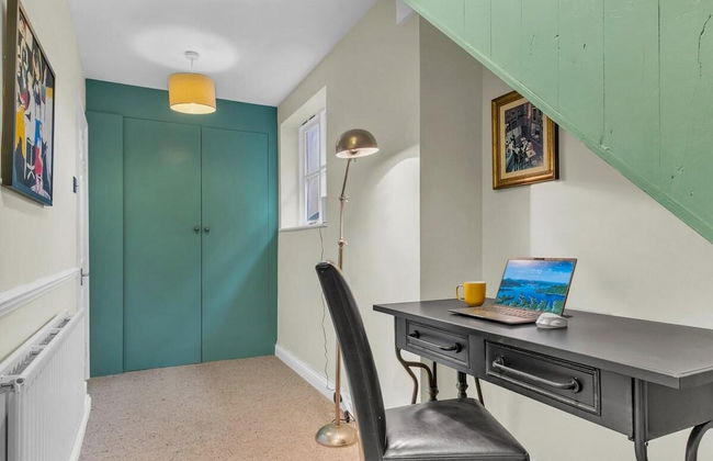 Charming Reigate Cottage Retreat - Foto 25