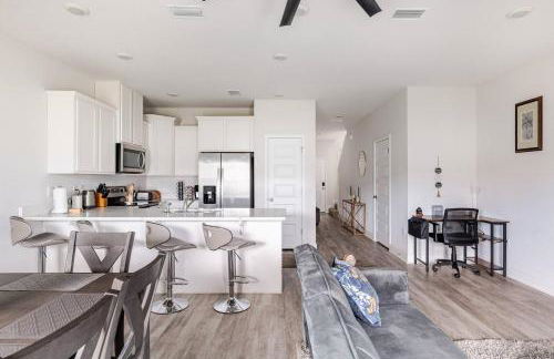 Turnkey Coastal Luxury Townhome EV Ready - Photo 4