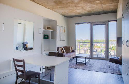 Luxury Studio Apt Near Brady St with Balcony and City View - Foto 2