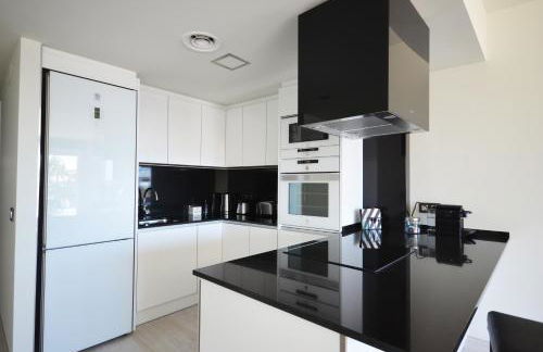 La Torre Oceanside - Photo 2