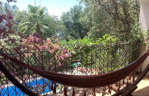 Sunny Costa Brava Getaway with Big Private Terrace - Foto 6