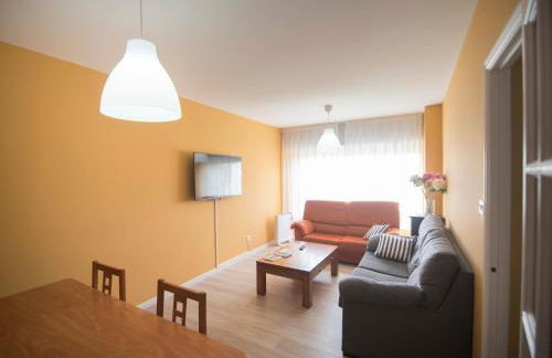 AMPLIO APARTAMENTO EN BURELA - Foto 4