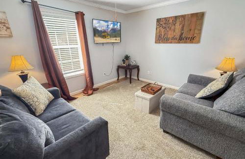 Charming Townhouse Near Lake - Foto 1