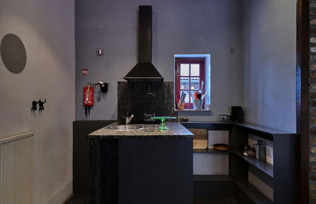 Modern Comfort in a Central Spot - Foto 16