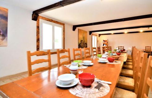 Beautiful Home In Méjannes-Le-Clap - Photo 5