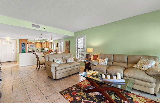 Reflections on the Gulf - Foto 6