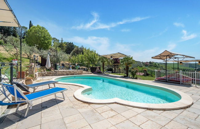 Villa in Monterotondo With Pool & Tiber Views - Foto 26