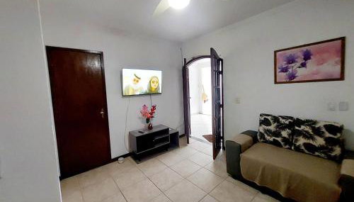 Casa Espaçosa 3 Quartos Sala Cozinha e Churrasqueira - Foto 2