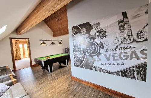 Lbtie Lodge with Two Private Hot Tubs - Fife - Loch Leven - Lomond Hills - Photo 42