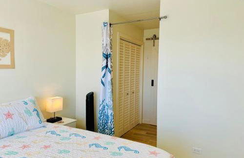 Island Glow Kailua Village #508 free assigned parking, AC, downtown, walk to restaurants, bars and the pier - Foto 8