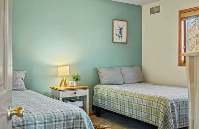 Lake View Chalet by Avantstay Lake Access + Deck - Foto 54