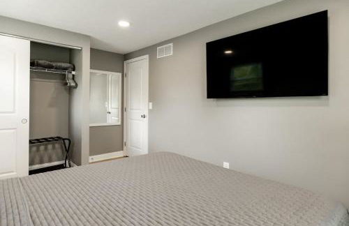 Amazing Pool & Walk to the Park - Foto 23