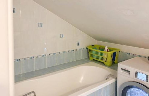 Amazing Home In Krasica With Wifi - Foto 27