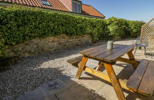 Danby Cottage - Photo 35