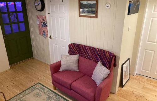 Warrenpoint Gate lodge - Photo 4