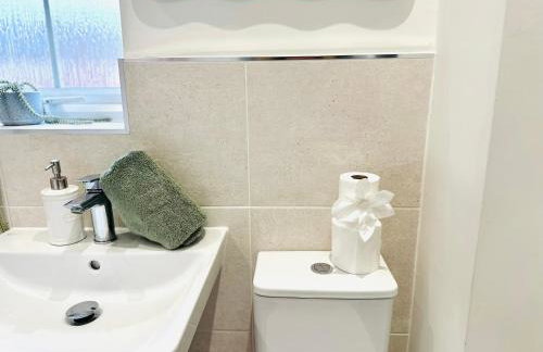 The Nest at Heaton Family Friendly Near Preston and Blackpool Ample Parking and WiFi - Photo 65