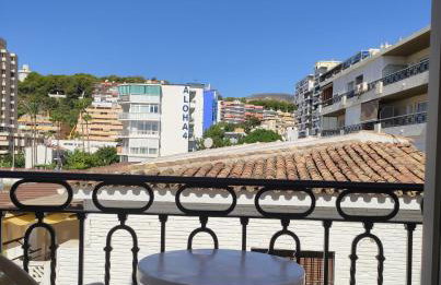 Apartamentos Leonor Carihuela - Photo 10