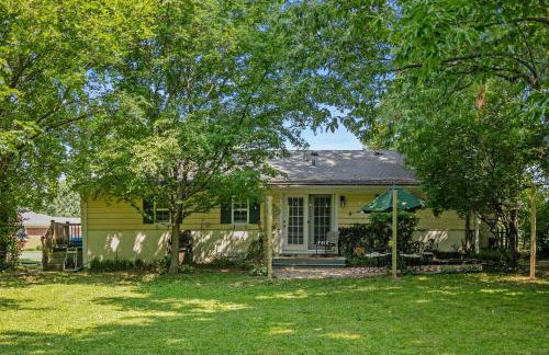 Charming Cottage | Near I-75 & Horse Park + Farms - Photo 22