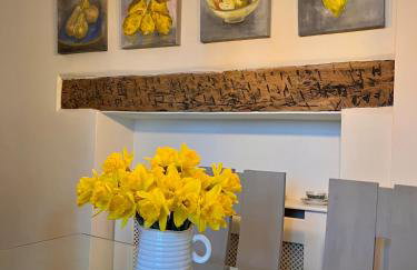 Church View a first floor apartment in the heart of historic Topsham - Foto 9