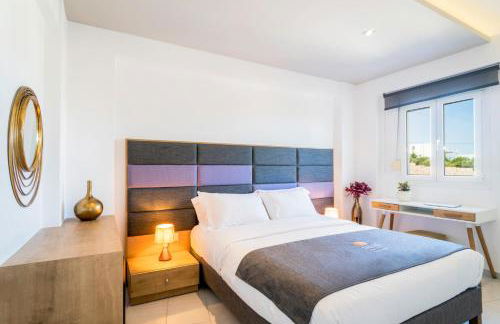 Talos Luxury Suites - Photo 6