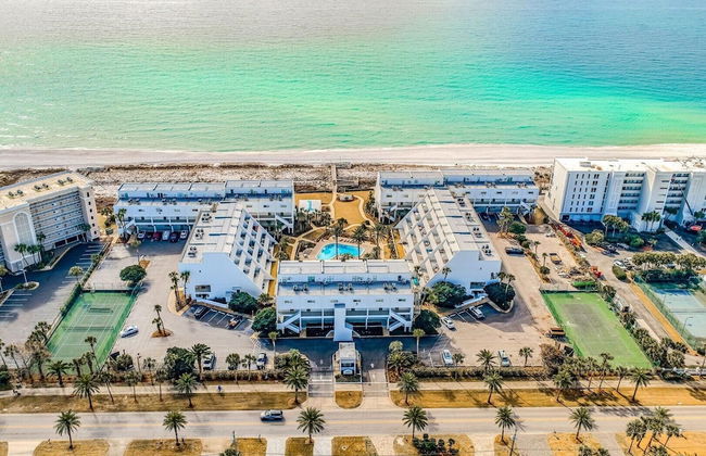 Aegean 105 - Photo 68