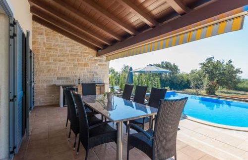 Holiday Home Tolles Ferienhaus in Deklići mit Privatem Pool by Interhome - Foto 23
