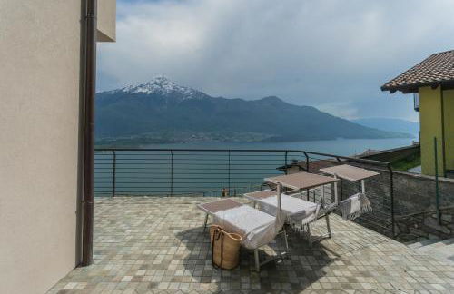 Blooms by the Lake by Rent All Como - Foto 2