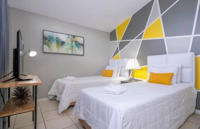 Amazing 5 BR w Game Room Minutes From Disney - Foto 3