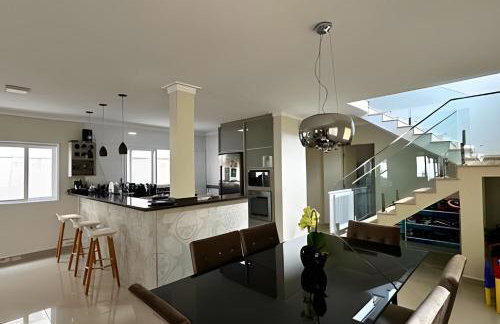 Portal da Olaria | Casa com piscina a 200m da praia - Foto 22