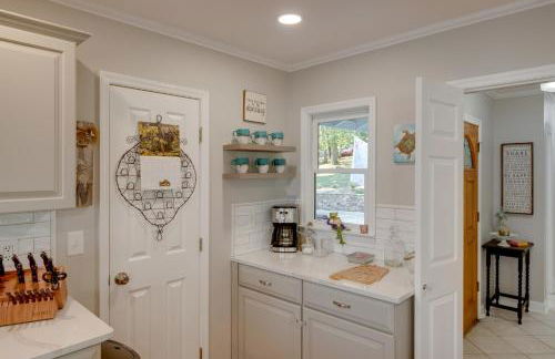 Hot Tub and Dock Guntersville Lake Getaway! - Foto 10