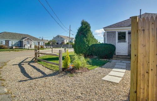 Steps to Eats and Craigville Beach! Cape Cod Cottage - Foto 27