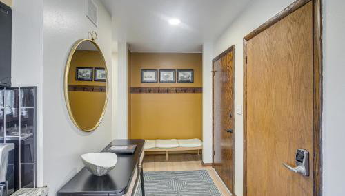 Updated Plymouth Home about 5 Mi to Road America! - Foto 4