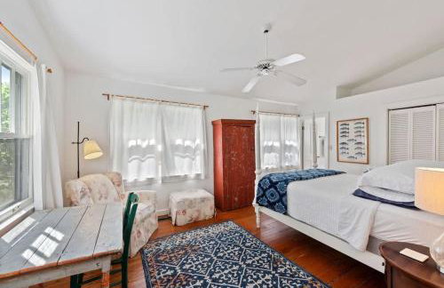 Nan's Escape by Juniper Holiday + Home - Photo 22