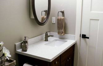 Riverfront Romantic Getaway Rental near Mount Pilchuck in Granite Falls, Washington - Foto 12