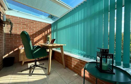 Modern 3 Bedroom Bungalow, EV Friendly, Parking Included - Foto 65