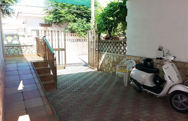 I Monaci Front Beach Specchiarica - Photo 17